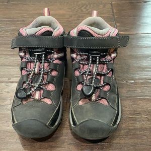 KEEN Kids Hiking Boots
